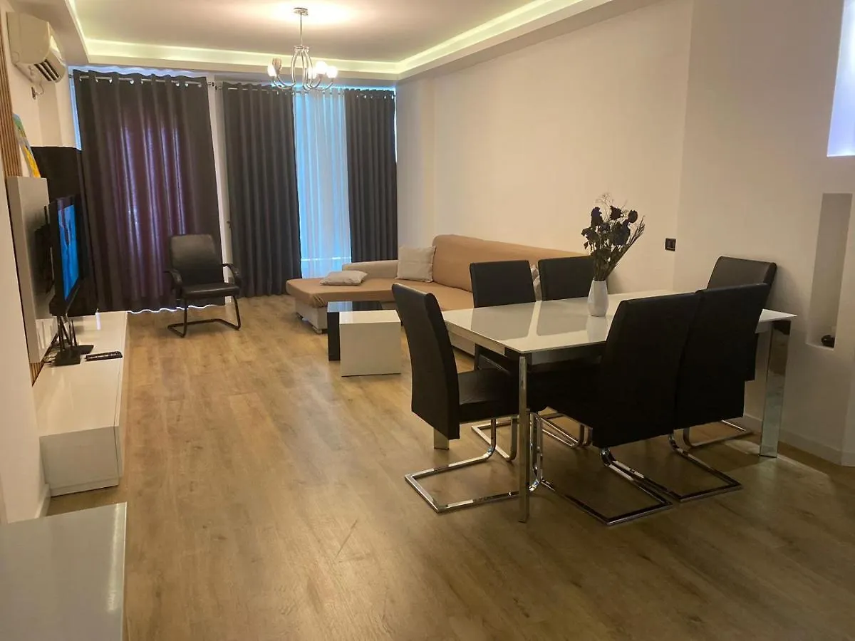 Ajsi Apartments 1 Vlore 0*,  Albania
