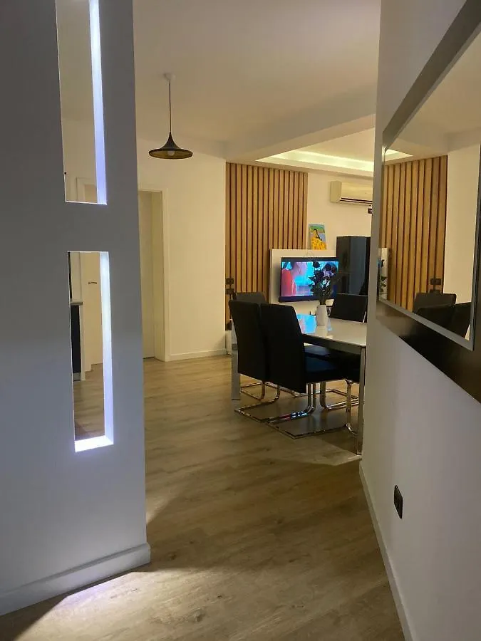 Ajsi Apartments 1 Vlore